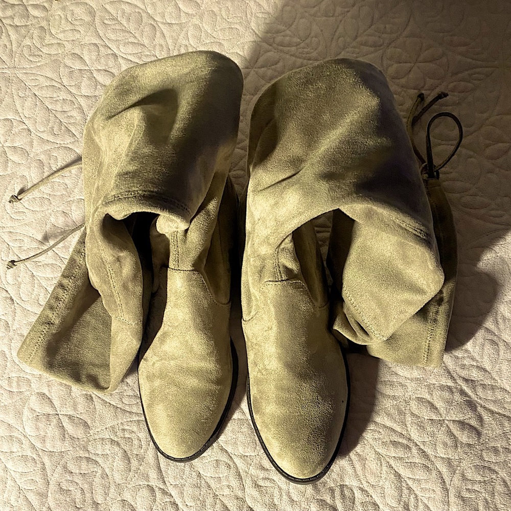 Sued long boots brand new